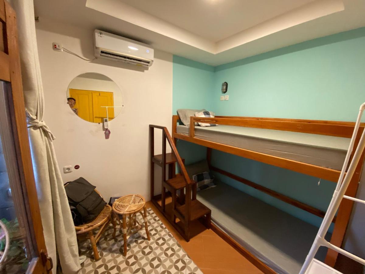 Wonderloft Hostel Jogja Yogyakarta Extérieur photo